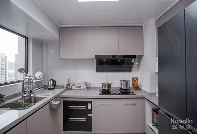 118㎡簡約三居，合理給軟硬裝做減法，打造通透與舒適的戶型